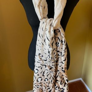 NWT leopard print scarf from White House black market